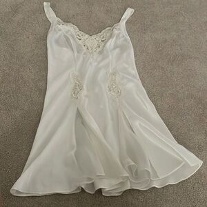 Victoria Secret white night gown